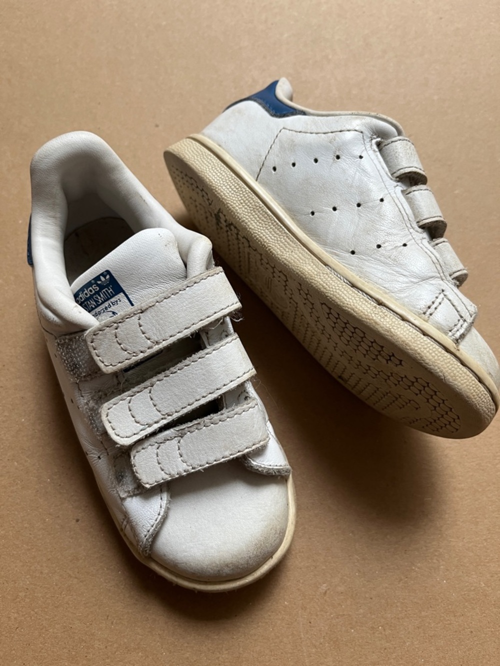 Adidas Stan Smith White Leather Sneakers size 8 (Y)